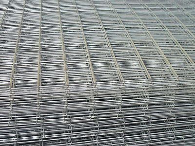 鍍鋅鋼絲網主要用于一般建筑外墻、澆混凝土
